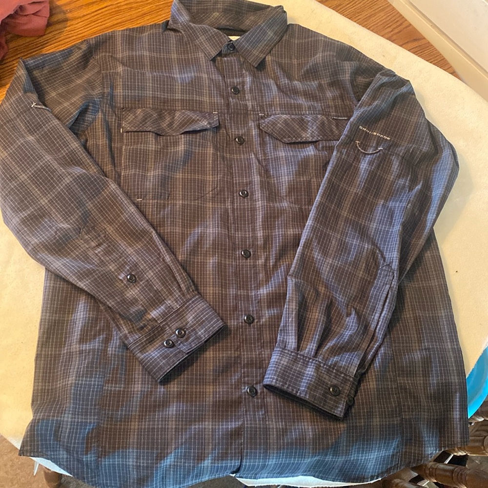 Men’s Columbia Quick Dry Long Sleeve button up